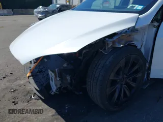 2022 Tesla Model X with VIN 7SAXCDE58NF342776, listed as a IAAI auction lot 42042369 with 70,301 mi miles and . Bid and sale history available at carsss.com. Image 6.