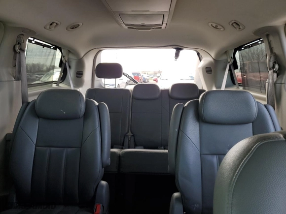 2008 Chrysler Town & Country Touring with VIN 2A8HR54P78R739177, listed as a Copart auction lot 50863375 with 165,913 mi miles and Salvage Title. Bid and sale history available at carsss.com. Image 10.