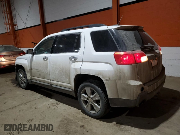 2015 GMC Terrain SLE z VIN 2GKFLWE36F6416453, wystawiony jako Copart lot #82140654 z przebiegiem 114 833 mil mil oraz Czysty tytuł • Clean title. Historia ofert i sprzedaży dostępna na DreamBid. Obrazek 2.