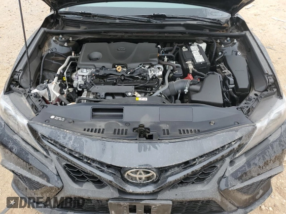 2022 Toyota Camry SE with VIN 4T1G11AK4NU621285, listed as a Copart auction lot 42972115 with 51,541 mi miles and Salvage Title. Bid and sale history available at carsss.com. Image 12.