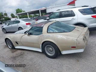 1982 Chevrolet Corvette with VIN 1G1AY0781C5107793, listed as a IAAI auction lot 41869575 with 34,889 mi miles. Bid and sale history available at carsss.com. Image 14.