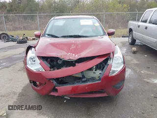 2016 Nissan Versa SV with VIN 3N1CN7APXGL903940, listed as a IAAI auction lot 41276464 with 1 mi miles. Bid and sale history available at carsss.com. Image 12.