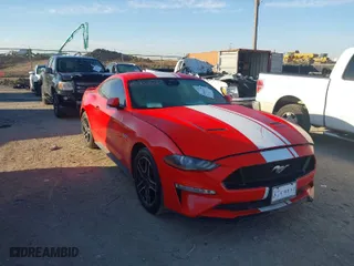 2022 Ford Mustang GT with VIN 1FA6P8CF7N5136548, listed as a IAAI auction lot 41661447 with 18,254 mi miles. Bid and sale history available at carsss.com. Image 1.