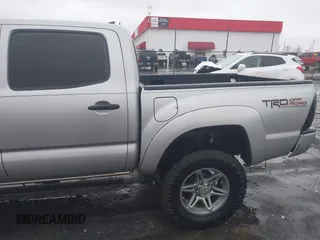 2014 Toyota Tacoma with VIN 3TMLU4EN2EM161239, listed as a IAAI auction lot 41536944 with 136,299 mi miles. Bid and sale history available at carsss.com. Image 20.