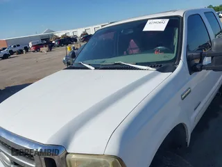 2005 Ford F-250 XL с VIN 1FTSW20P65EB99310, выставлен на аукционе IAAI как лот 42392852 с пробегом Не указан миль и . История ставок и продаж доступна на DreamBid. Изображение 6.