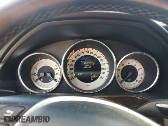 2014 Mercedes-Benz E 350 Sport with VIN WDDHF5KB5EA892234, listed as a Copart auction lot 60993475 with 172,352 mi miles and Clean title. Bid and sale history available at DreamBid. Image 9.