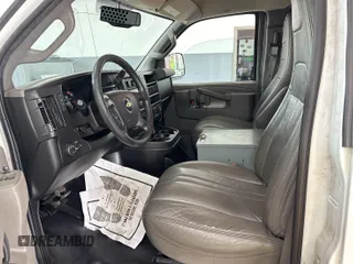 2016 Chevrolet Express Cargo with VIN 1GCWGAFF9G1172104, listed as a IAAI auction lot 42837161 with 120,500 mi miles and . Bid and sale history available at DreamBid. Image 1.