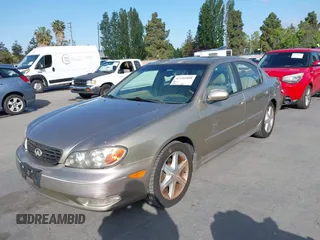 2004 Infiniti I35 with VIN JNKDA31A74T209228, listed as a IAAI auction lot 42181808 with 202,647 mi miles. Bid and sale history available at carsss.com. Image 6.