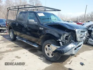 2008 Ford F-150 XLT with VIN 1FTPW14V98FB55518, listed as a IAAI auction lot 41803124 with 261,845 mi miles. Bid and sale history available at carsss.com. Image 1.