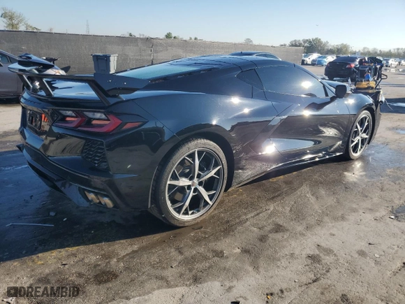 2023 Chevrolet Corvette 1LT with VIN 1G1YA2D45P5133318, listed as a Copart auction lot 46748855 with 33,786 mi miles and Salvage Title. Bid and sale history available at carsss.com. Image 3.
