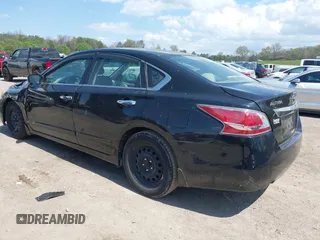 2015 Nissan Altima S with VIN 1N4AL3AP8FC109568, listed as a IAAI auction lot 41963422 with 172,158 mi miles and . Bid and sale history available at DreamBid. Image 3.