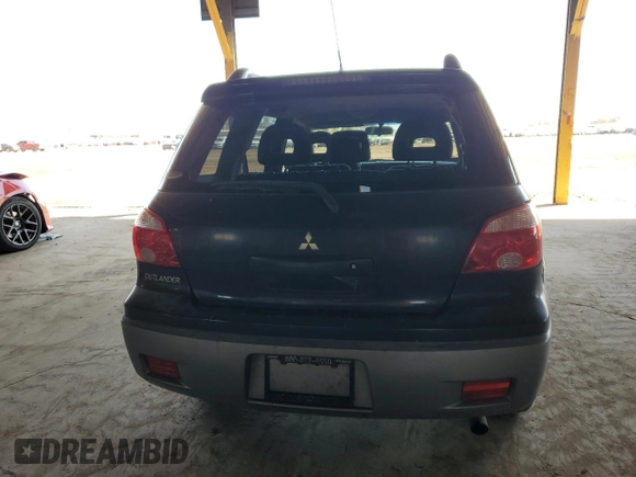 2005 Mitsubishi Outlander XLS with VIN JA4LX41F85U046625, listed as a Copart auction lot 49447215 with 134,343 mi miles and Salvage Title. Bid and sale history available at carsss.com. Image 6.