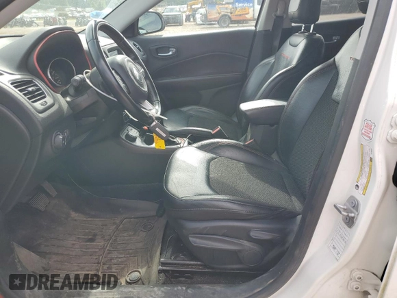2019 Jeep Compass Trailhawk with VIN 3C4NJDDB5KT795347, listed as a Copart auction lot 57111655 with 78,010 mi miles and Salvage title. Bid and sale history available at DreamBid. Image 7.