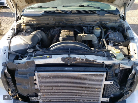 2005 Dodge 3500 SLT z VIN 3D7LS38C65G793630, wystawiony jako Copart lot #72698824 z przebiegiem Nie podano mil oraz Szkoda całkowita • Salvage title. Historia ofert i sprzedaży dostępna na DreamBid. Obrazek 11.