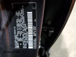 2014 Toyota Land Cruiser z VIN JTMHY7AJ9E4023269, wystawiony jako Copart lot #48291745 z przebiegiem 194 362 mil mil oraz Szkody całkowita. Historia ofert i sprzedaży dostępna na DreamBid. Obrazek 14.
