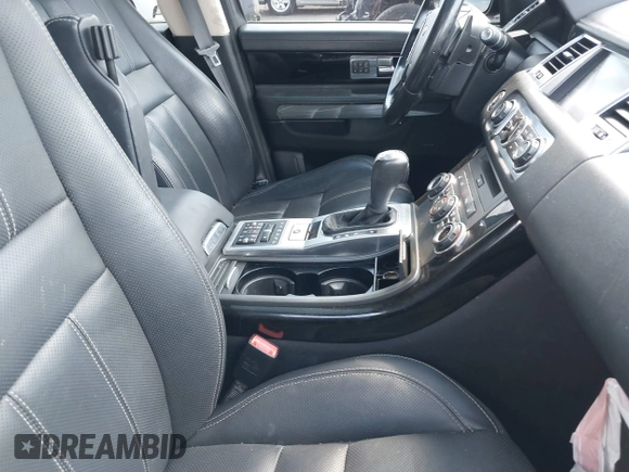 2012 Land Rover Range Rover Sport SC with VIN SALSH2E49CA720591, listed as a IAAI auction lot 40217754 with 122,643 mi miles. Bid and sale history available at carsss.com. Image 5.