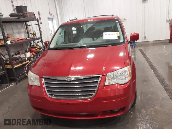 2010 Chrysler Town & Country Touring with VIN 2A4RR5D14AR212995, listed as a IAAI auction lot 41944861 with 264,784 mi miles. Bid and sale history available at carsss.com. Image 12.