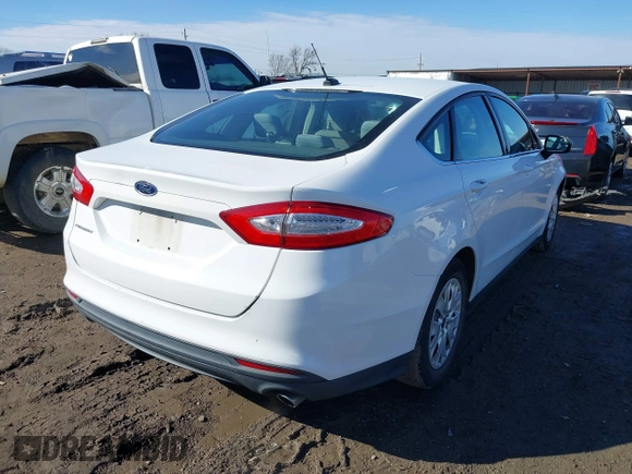 2014 Ford Fusion S with VIN 1FA6P0G79E5382165, listed as a IAAI auction lot 41593124 with 90,212 mi miles and . Bid and sale history available at DreamBid. Image 4.