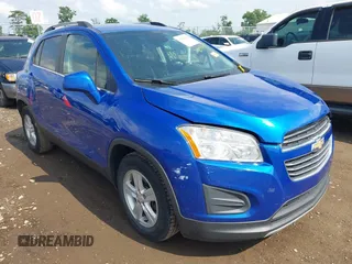 2016 Chevrolet Trax LT z VIN KL7CJLSB1GB590134, wystawiony jako IAAI lot #42450535 z przebiegiem 105 715 mil mil oraz . Historia ofert i sprzedaży dostępna na DreamBid. Obrazek 1.