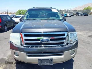 2007 Ford Expedition Eddie Bauer with VIN 1FMFU17567LA18870, listed as a IAAI auction lot 42541572 with Not provided miles and . Bid and sale history available at DreamBid. Image 11.