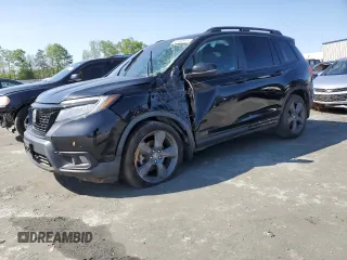 2019 Honda Passport Touring with VIN 5FNYF7H90KB000193, listed as a Copart auction lot 52402915 with 120,968 mi miles and Salvage title. Bid and sale history available at DreamBid. Image 1.