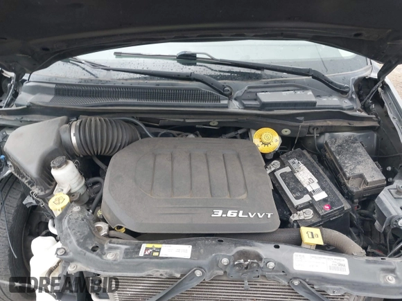 2016 Chrysler Town & Country Touring with VIN 2C4RC1BG8GR199944, listed as a IAAI auction lot 41647063 with 1 mi miles. Bid and sale history available at carsss.com. Image 10.