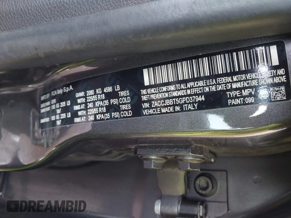 2016 Jeep Renegade Latitude with VIN ZACCJBBT5GPD37944, listed as a IAAI auction lot 41441463 with 103,429 mi miles. Bid and sale history available at carsss.com. Image 9.