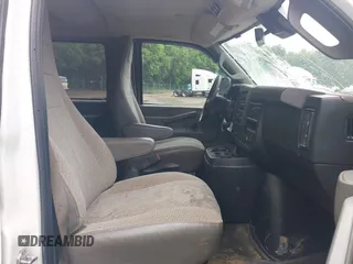 2019 Chevrolet Express Passenger LT с VIN 1GAZGPFG0K1178867, выставлен на аукционе IAAI как лот 42593780 с пробегом 247 989 миль миль и . История ставок и продаж доступна на DreamBid. Изображение 5.