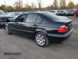1999 BMW 3 Series 323i with VIN WBAAM3337XKC60992, listed as a Copart auction lot 76799624 with 110,976 mi miles and Salvage Title. Bid and sale history available at carsss.com. Image 2.