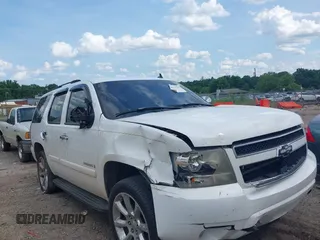 2007 Chevrolet Tahoe LS with VIN 1GNFC13J57R313666, listed as a IAAI auction lot 42511253 with 374,689 mi miles and . Bid and sale history available at DreamBid. Image 1.