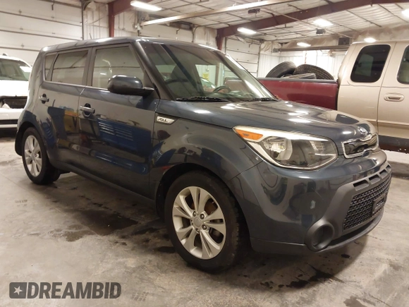 2015 Kia Soul + with VIN KNDJP3A54F7187352, listed as a IAAI auction lot 41864190 with 97,172 mi miles. Bid and sale history available at carsss.com. Image 1.