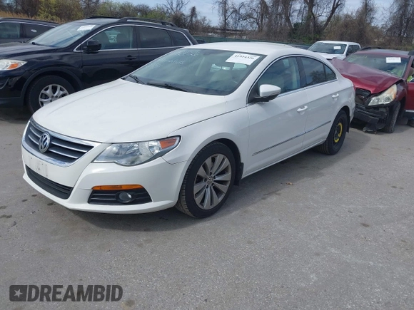 2010 Volkswagen CC Sport with VIN WVWML7AN5AE512367, listed as a IAAI auction lot 41924326 with 125,162 mi miles. Bid and sale history available at carsss.com. Image 2.