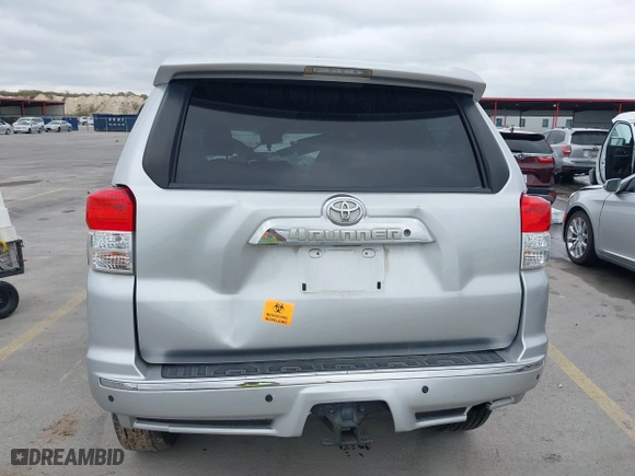 2010 Toyota 4Runner SR5 with VIN JTEZU5JR9A5011357, listed as a IAAI auction lot 41514810 with 1 mi miles. Bid and sale history available at carsss.com. Image 16.