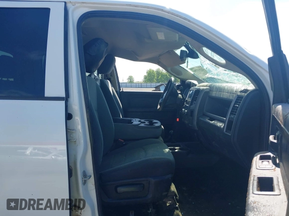 2017 Ram 2500 Tradesman with VIN 3C6UR5CLXHG634148, listed as a IAAI auction lot 42211758 with 176,692 mi miles and . Bid and sale history available at DreamBid. Image 5.