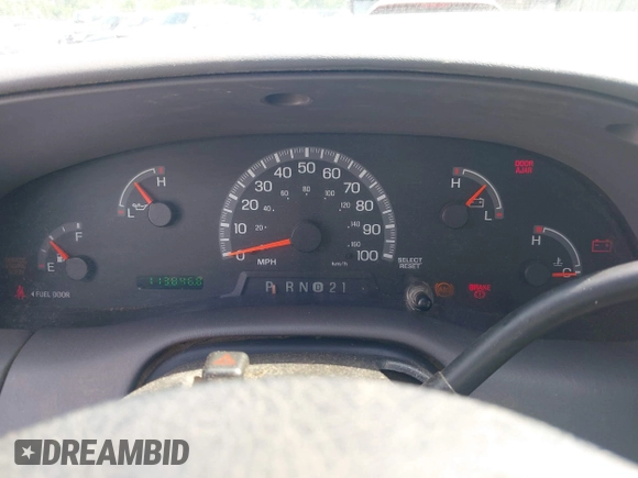 2003 Ford F-150 XL z VIN 1FTRX18L13NB27919, wystawiony jako IAAI lot #42313184 z przebiegiem 113 846 mil mil oraz . Historia ofert i sprzedaży dostępna na DreamBid. Obrazek 7.