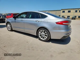 2020 Ford Fusion SE with VIN 3FA6P0HDXLR258162, listed as a Copart auction lot 65810785 with 101,340 mi miles and Clean title. Bid and sale history available at DreamBid. Image 2.