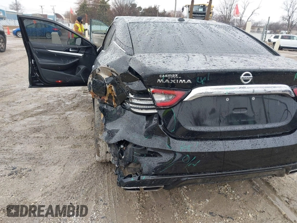 2021 Nissan Maxima SV with VIN 1N4AA6CV9MC513687, listed as a IAAI auction lot 41744440 with 67,386 mi miles and . Bid and sale history available at DreamBid. Image 17.