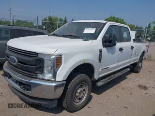 2019 Ford F-350 Platinum with VIN 1FT7W3BT4KED68113, listed as a IAAI auction lot 42420899 with 240,939 mi miles and . Bid and sale history available at DreamBid. Image 17.