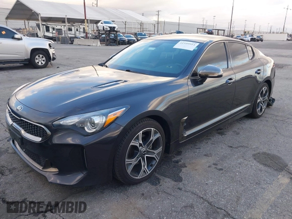 2020 Kia Stinger GT-Line with VIN KNAE15LA1L6086826, listed as a IAAI auction lot 41599914 with 133,493 mi miles. Bid and sale history available at carsss.com. Image 18.