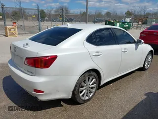 2009 Lexus IS with VIN JTHCK262095035485, listed as a IAAI auction lot 42015619 with 204,518 mi miles. Bid and sale history available at carsss.com. Image 4.