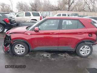 2022 Hyundai Venue SE with VIN KMHRB8A39NU198114, listed as a IAAI auction lot 41538049 with 39,523 mi miles and . Bid and sale history available at DreamBid. Image 14.