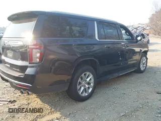 2023 Chevrolet Suburban Premier z VIN 1GNSKFKD4PR334079, wystawiony jako IAAI lot #41657744 z przebiegiem 61 409 mil mil oraz . Historia ofert i sprzedaży dostępna na DreamBid. Obrazek 4.