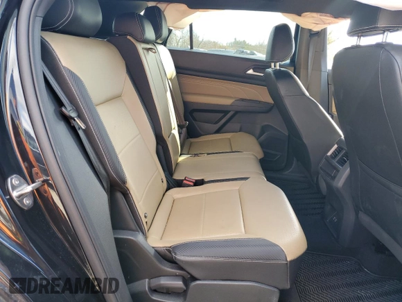 2023 Volkswagen Atlas SEL with VIN 1V2BE2CA8PC219239, listed as a Copart auction lot 45022555 with 22,770 mi miles and Salvage title. Bid and sale history available at DreamBid. Image 11.