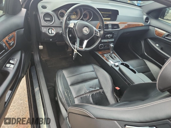 2012 Mercedes-Benz C 250 with VIN WDDGJ4HB6CF806232, listed as a Copart auction lot 56213655 with 159,956 mi miles and Salvage title. Bid and sale history available at DreamBid. Image 8.