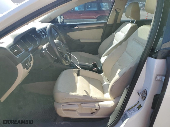 2015 Volkswagen Jetta Sedan 2.0L TDI SE w/Connectivity with VIN 3VWLA7AJ8FM328263, listed as a Copart auction lot 47432565 with NaN miles and Salvage Title. Bid and sale history available at carsss.com. Image 7.