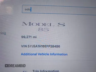 2014 Tesla Model S 60 z VIN 5YJSA1H16EFP28486, wystawiony jako IAAI lot #41887484 z przebiegiem 99 271 mil mil oraz . Historia ofert i sprzedaży dostępna na DreamBid. Obrazek 15.
