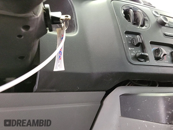 2013 Ford Econoline Passenger XL с VIN 1FBSS3BL5DDA49371, выставлен на аукционе IAAI как лот 42624885 с пробегом 62 763 миль миль и . История ставок и продаж доступна на DreamBid. Изображение 6.