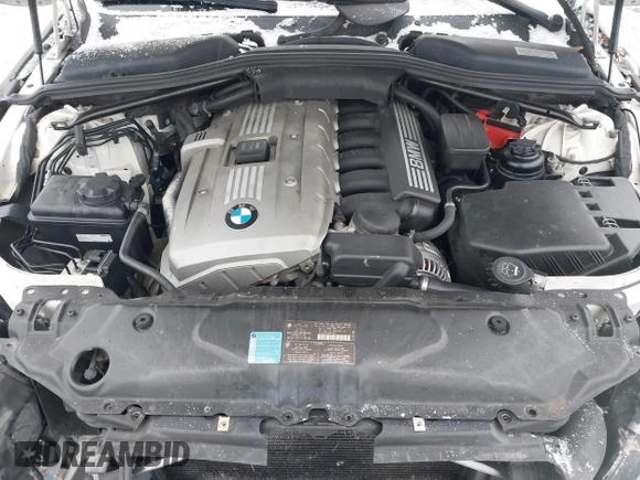 2007 BMW 5 Series 530xi with VIN WBANF73557CU28415, listed as a IAAI auction lot 41625567 with 191,140 mi miles and . Bid and sale history available at carsss.com. Image 10.