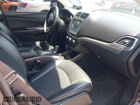 2017 Dodge Journey Crossroad Plus with VIN 3C4PDCGG6HT557145, listed as a IAAI auction lot 42587564 with 176,189 mi miles and . Bid and sale history available at DreamBid. Image 5.