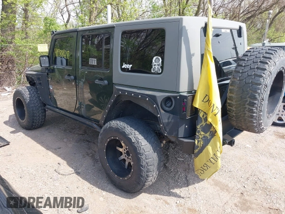 2007 Jeep Wrangler Unlimited X with VIN 1J4GA39147L101084, listed as a IAAI auction lot 41988628 with 194,562 mi miles and . Bid and sale history available at DreamBid. Image 3.